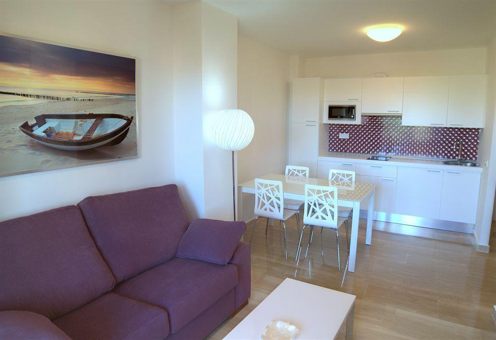Apartamento Leo Canela